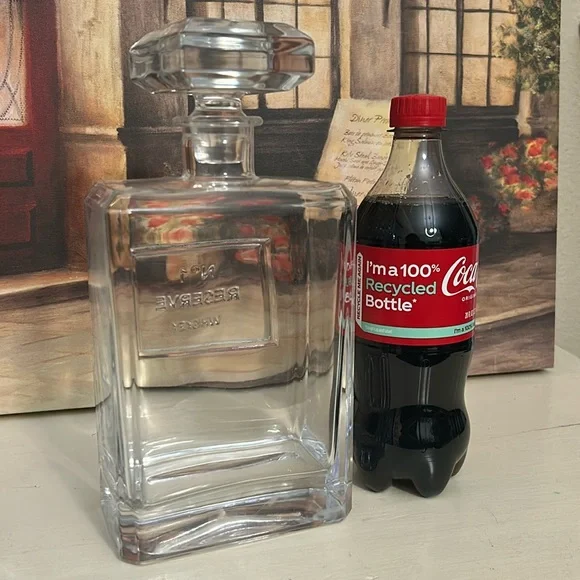 Vintage Reserve 2-piece Glass Decanter